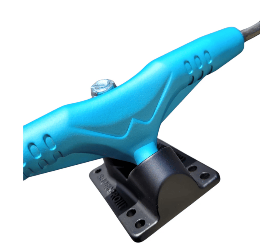 Gullwing Super Pro III Skateboard Trucks - Blue and Black